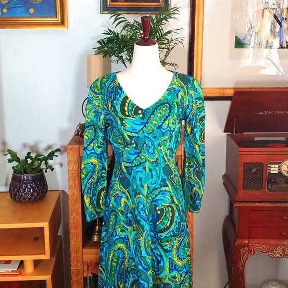 Vintage 70's Blue Paisley Maxi Dress - Picture 2 of 6